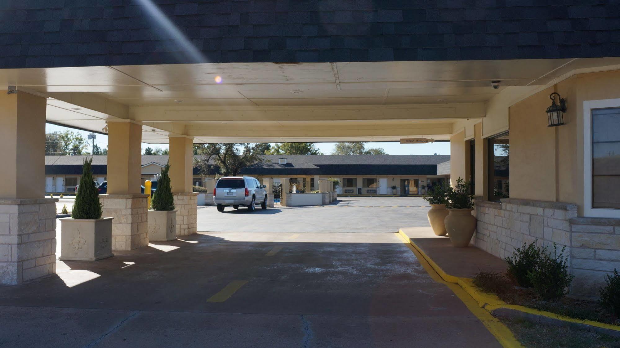 Hotel Vernon Bagian luar foto